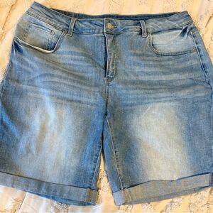 Time and Tru Light Blue Jean Shorts